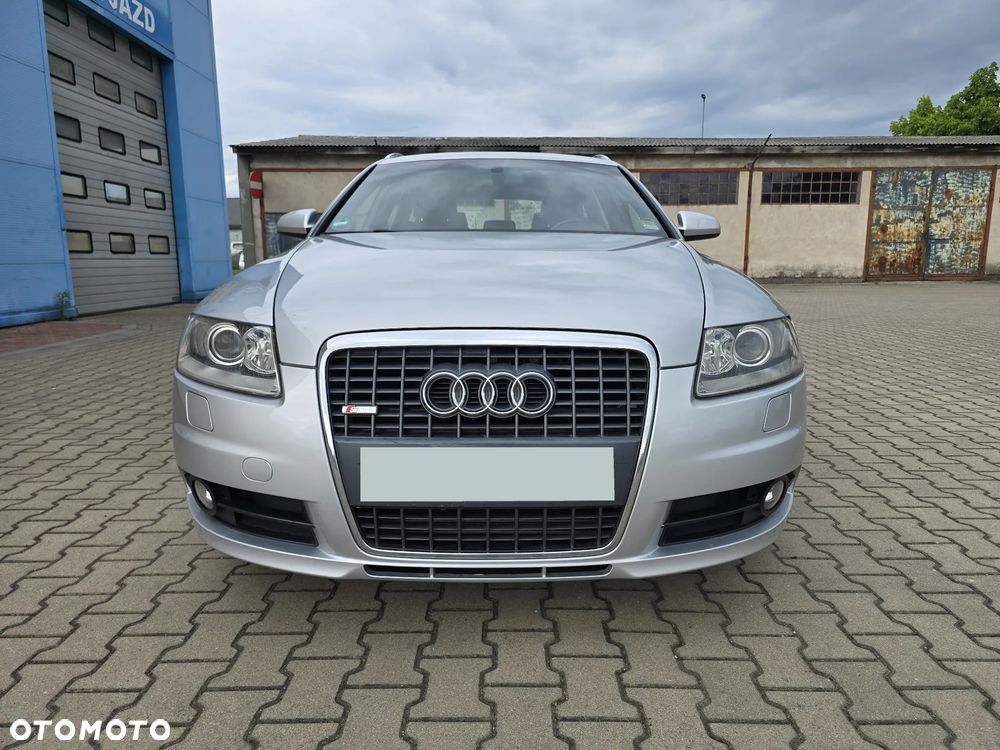 Audi A6 Avant 2.4 - 9