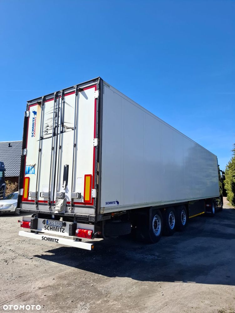 Schmitz Cargobull SKO 24/1 - 7