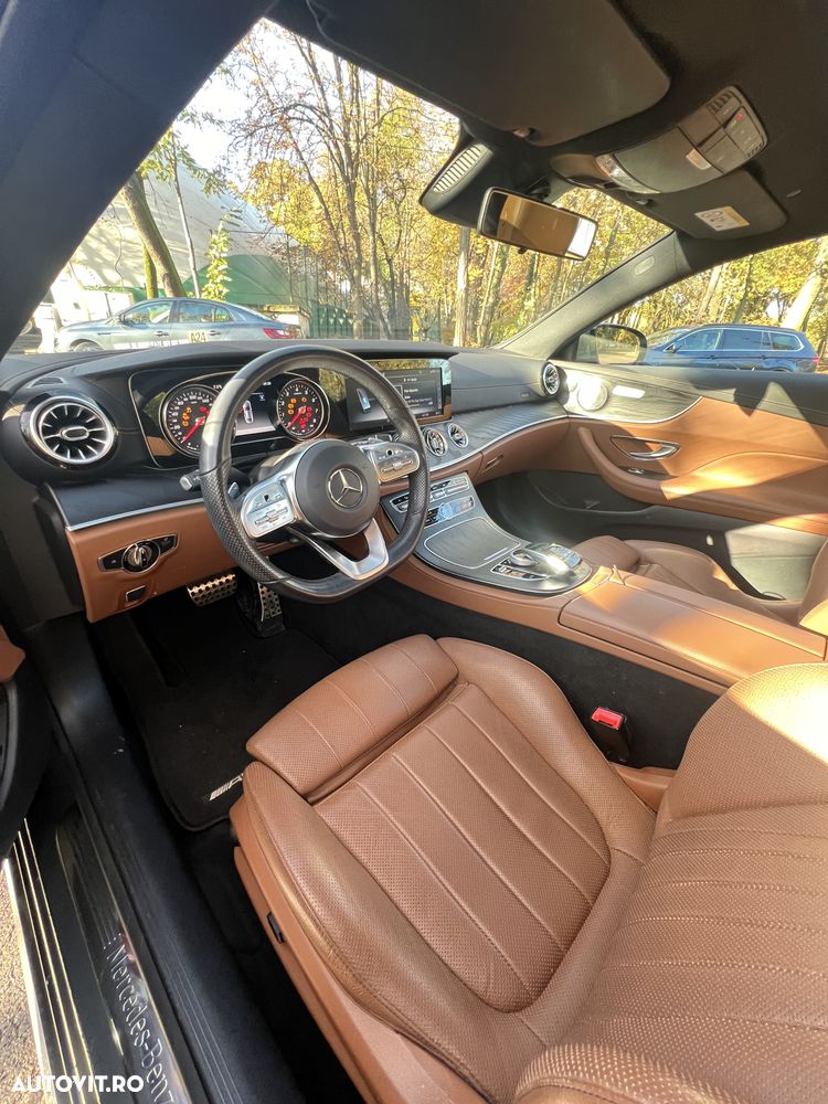 Mercedes-Benz E 300 9G-TRONIC AMG Line - 7