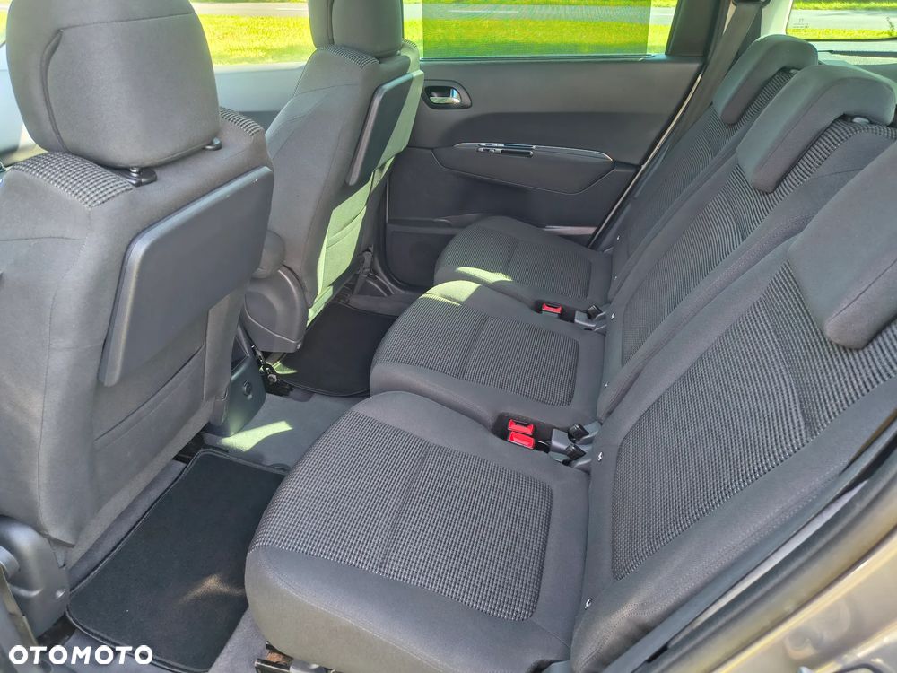 Peugeot 5008 HDI 150 Allure - 8