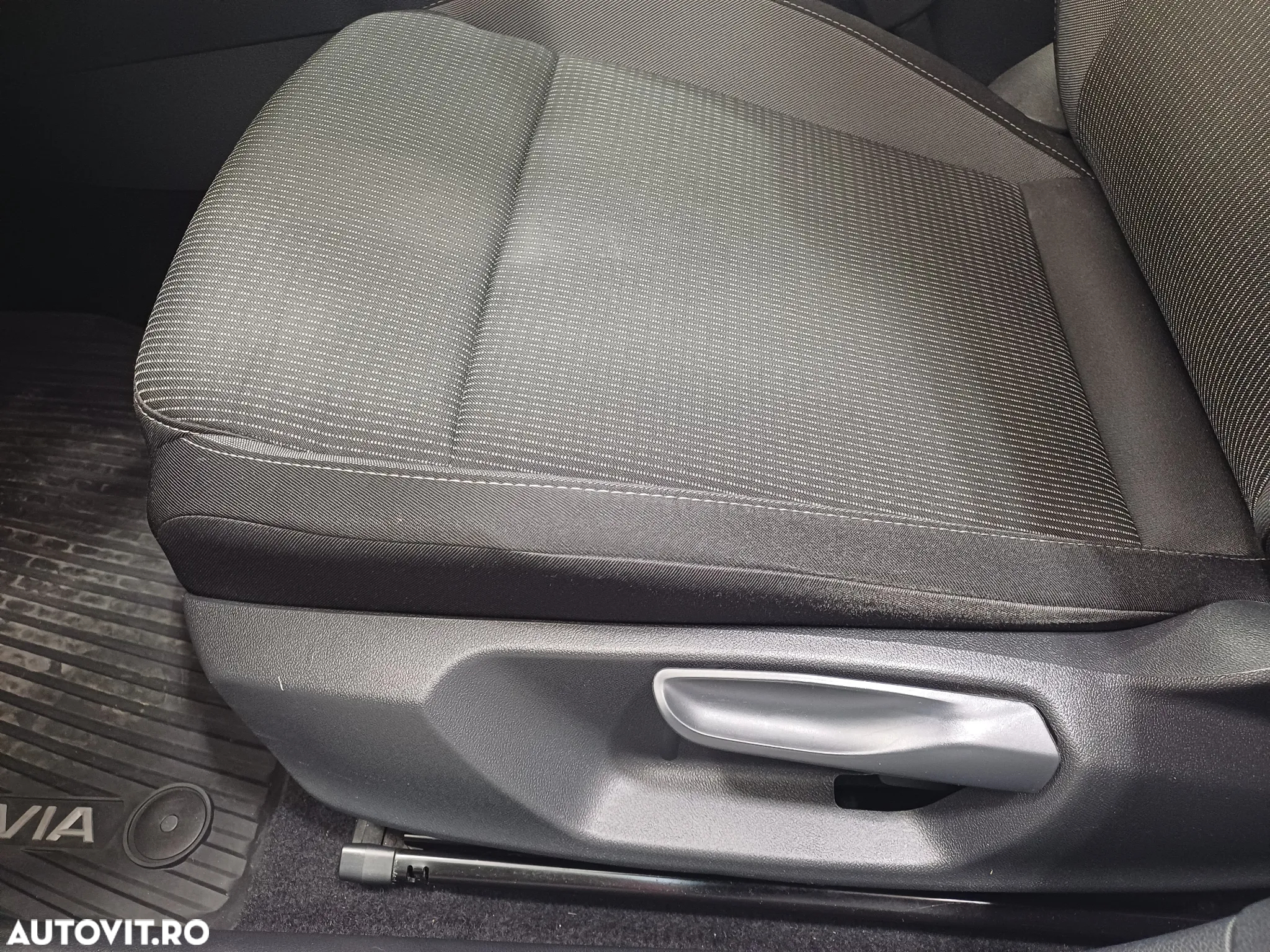 Skoda Octavia 2.0 TDI Ambition - 10