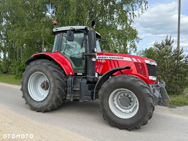 Massey Ferguson 7726