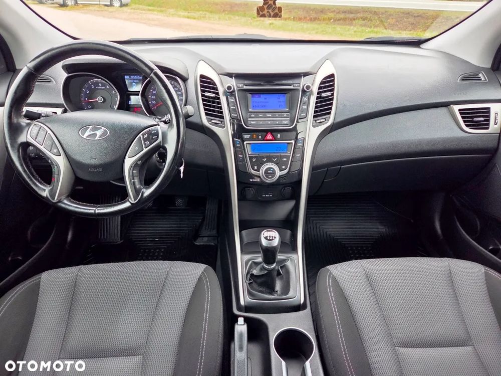 Hyundai i30 1.6 GDI Comfort - 31