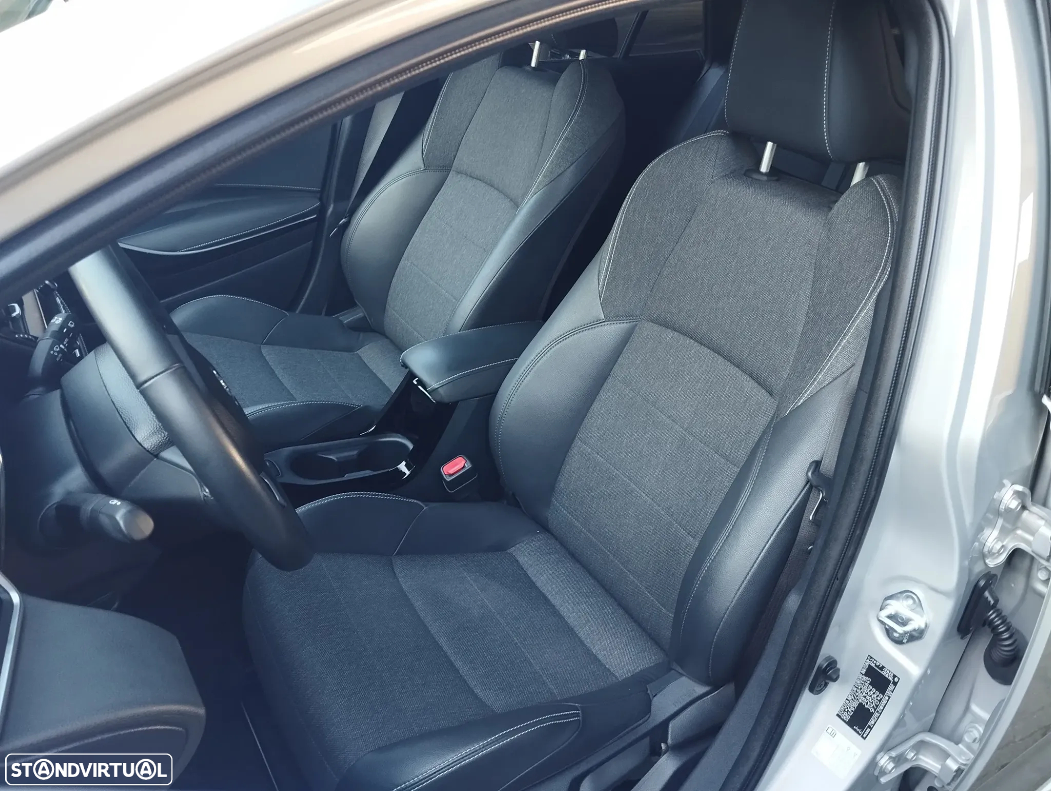 Toyota Corolla Touring Sports 1.8 Hybrid Comfort - 15