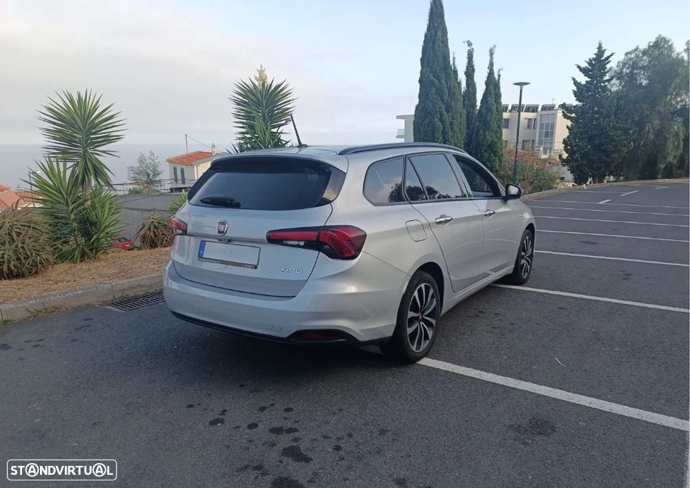 Fiat Tipo Station Wagon 1.3 M-Jet Lounge Tech J17 - 4