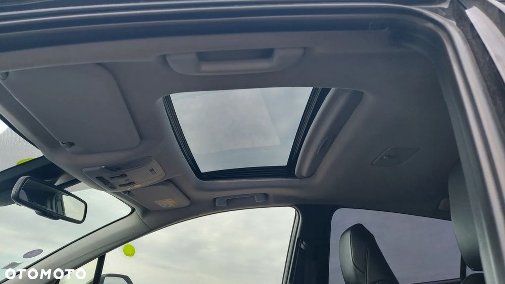 Toyota Prius Hybrid Executive - 10