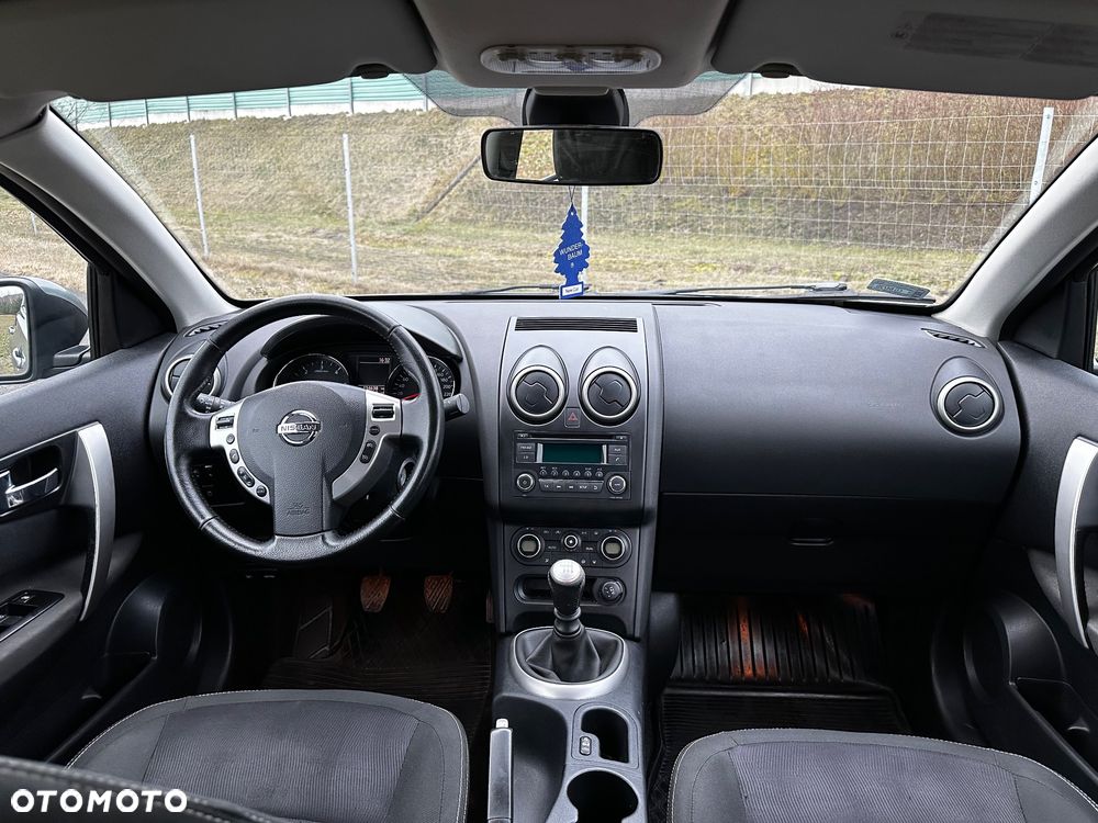 Nissan Qashqai - 10