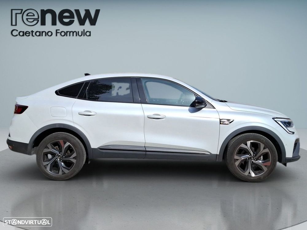 Renault Arkana 1.6 E-Tech R.S.Line - 9