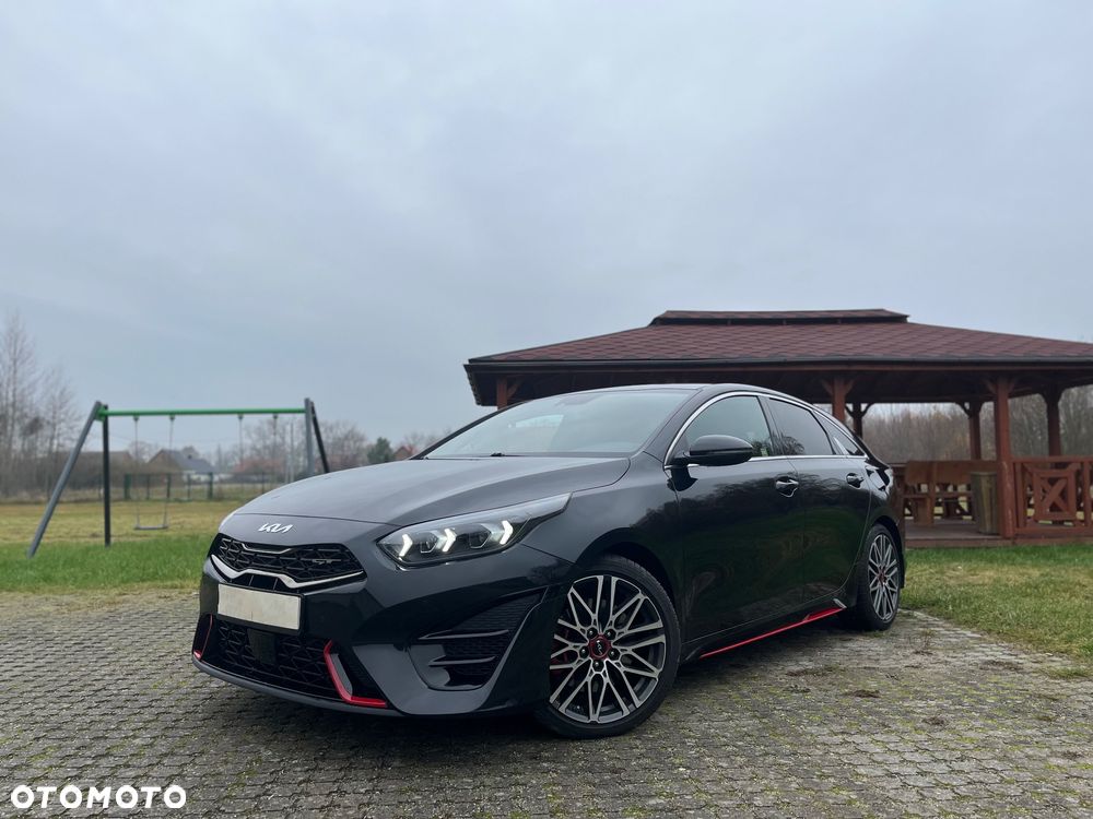 Kia ProCeed - 1