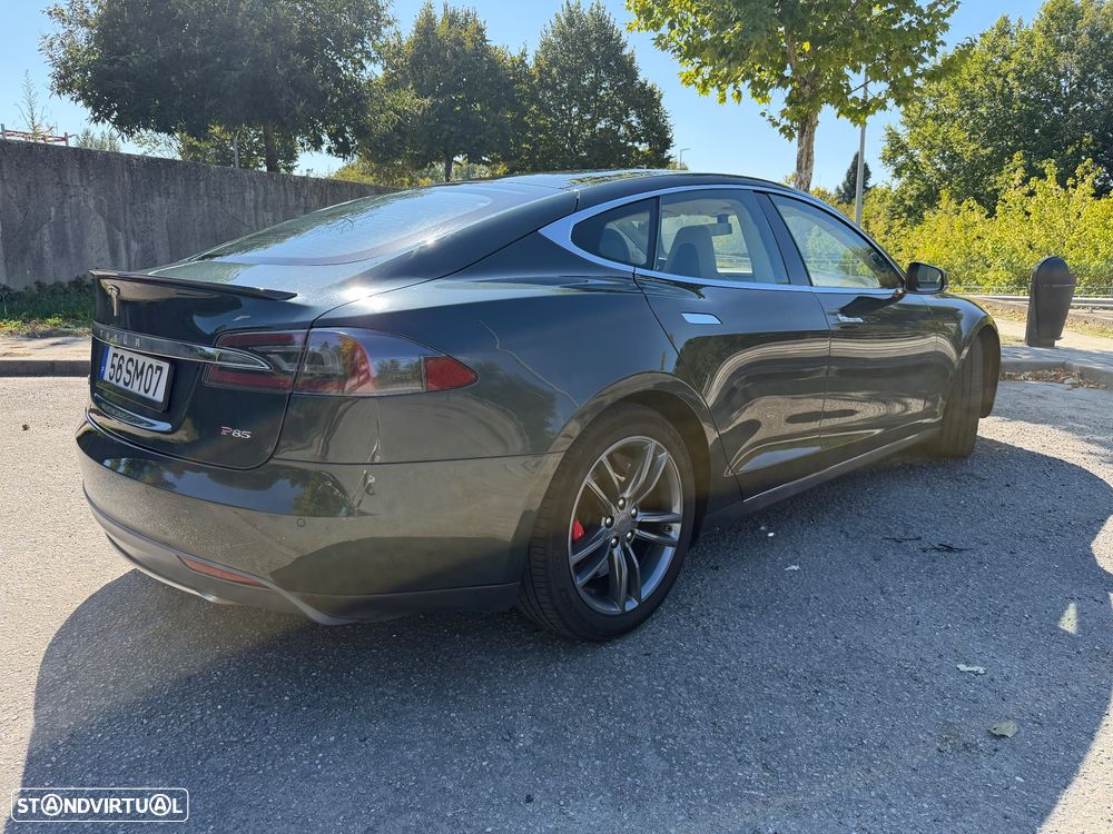 Tesla Model S 85 Perfomance - 4