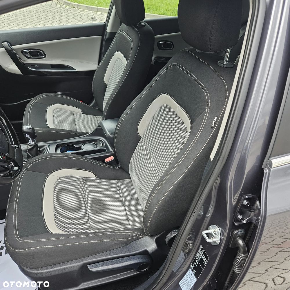 Kia Ceed 1.4 CVVT ISG Spirit - 22