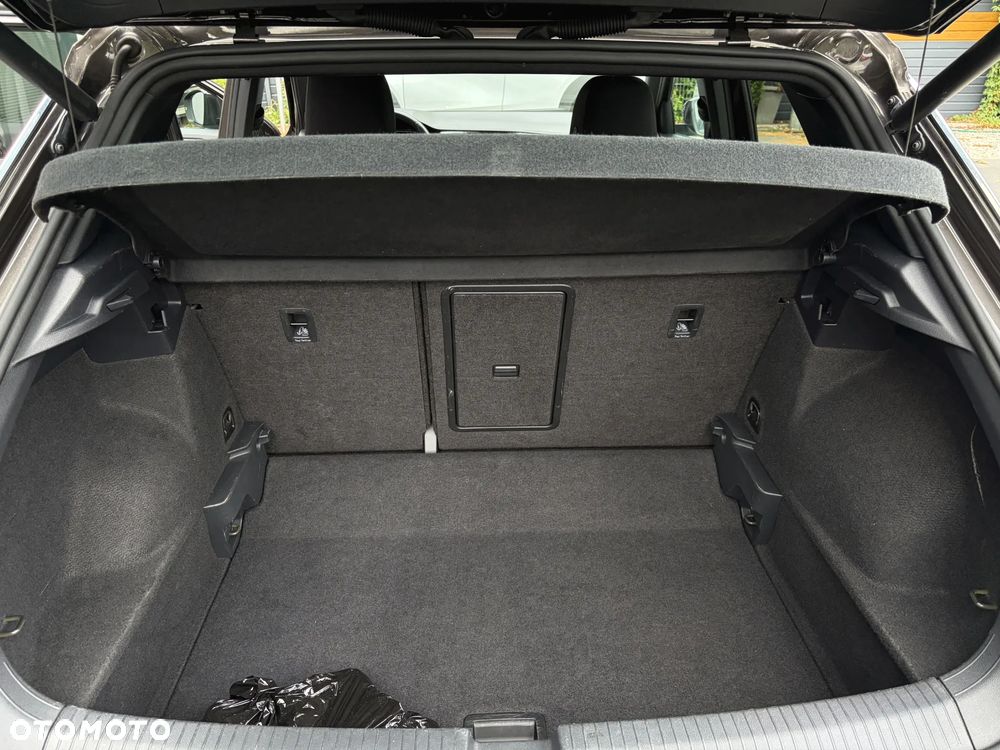 Volkswagen T-Roc 2.0 TDI SCR DSG Sport - 36