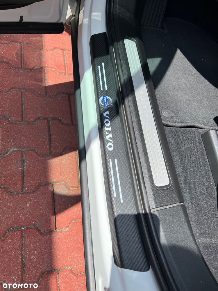 Volvo XC 60 D4 AWD Inscription - 22