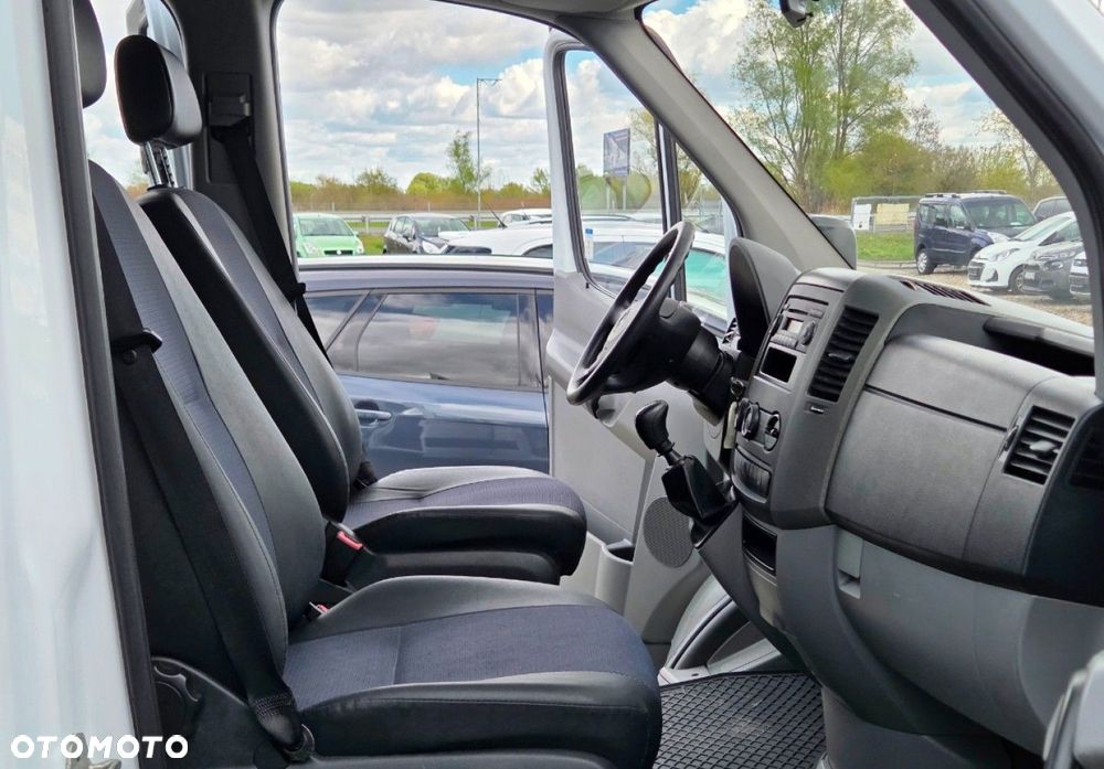 Mercedes-Benz Sprinter 210 CDI - 35