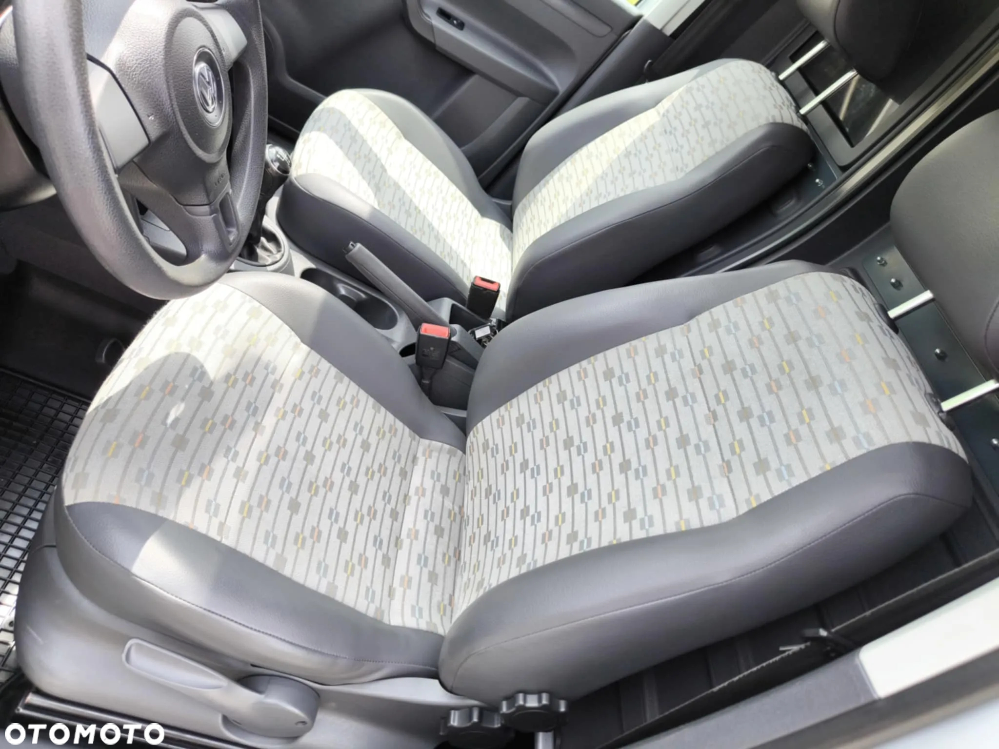 Volkswagen CADDY - 9
