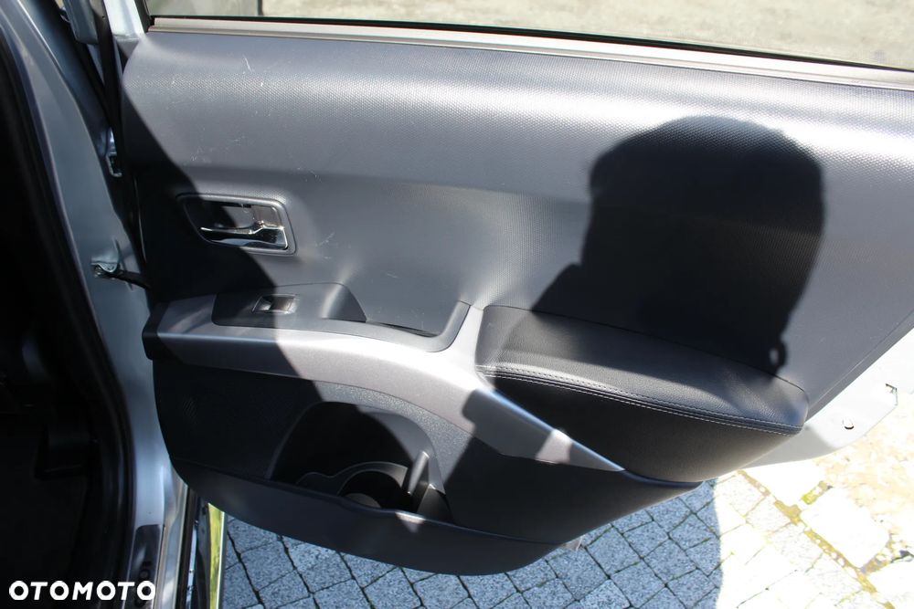 Peugeot 4007 - 20