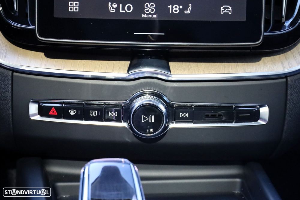 Volvo XC 60 T6 AWD Plus Bright - 27