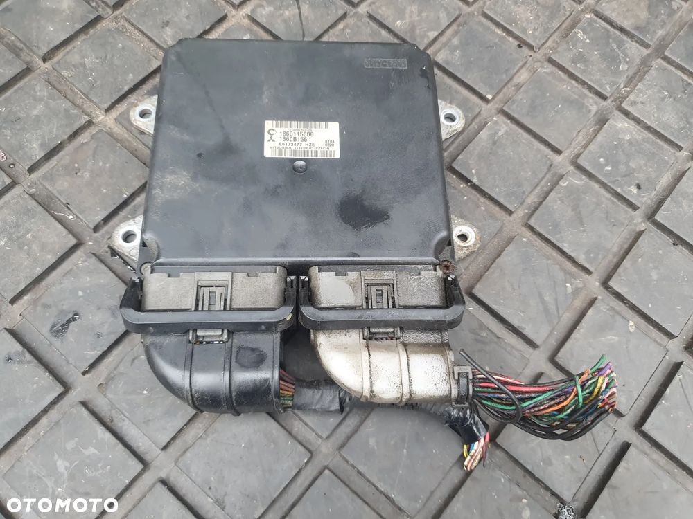 KOMPUTER, STEROWNIK MITSUBISHI COLT VI FL 1860B156 1860115600 E6T73477 1.3 + WTYCZKI INSTALACJA - 1