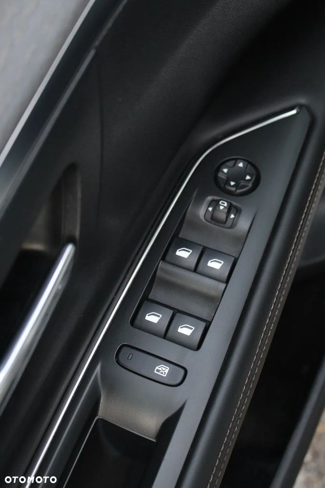 Peugeot 3008 2.0 BlueHDi GT S&S EAT6 - 25