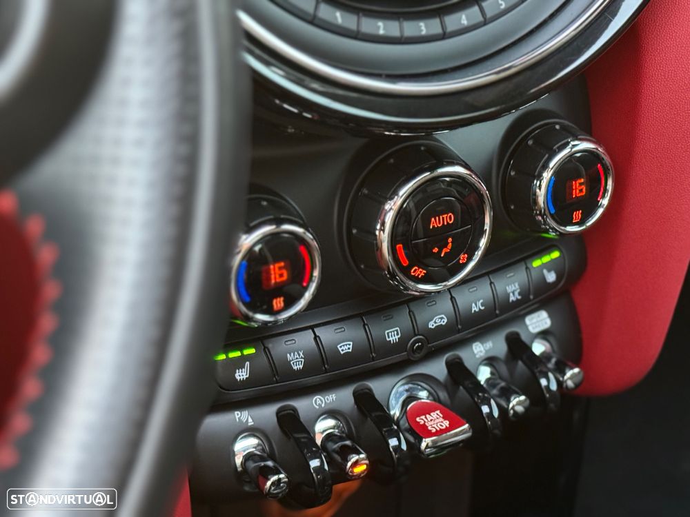 MINI 3 Portas John Cooper Works Auto Desportiva - 29