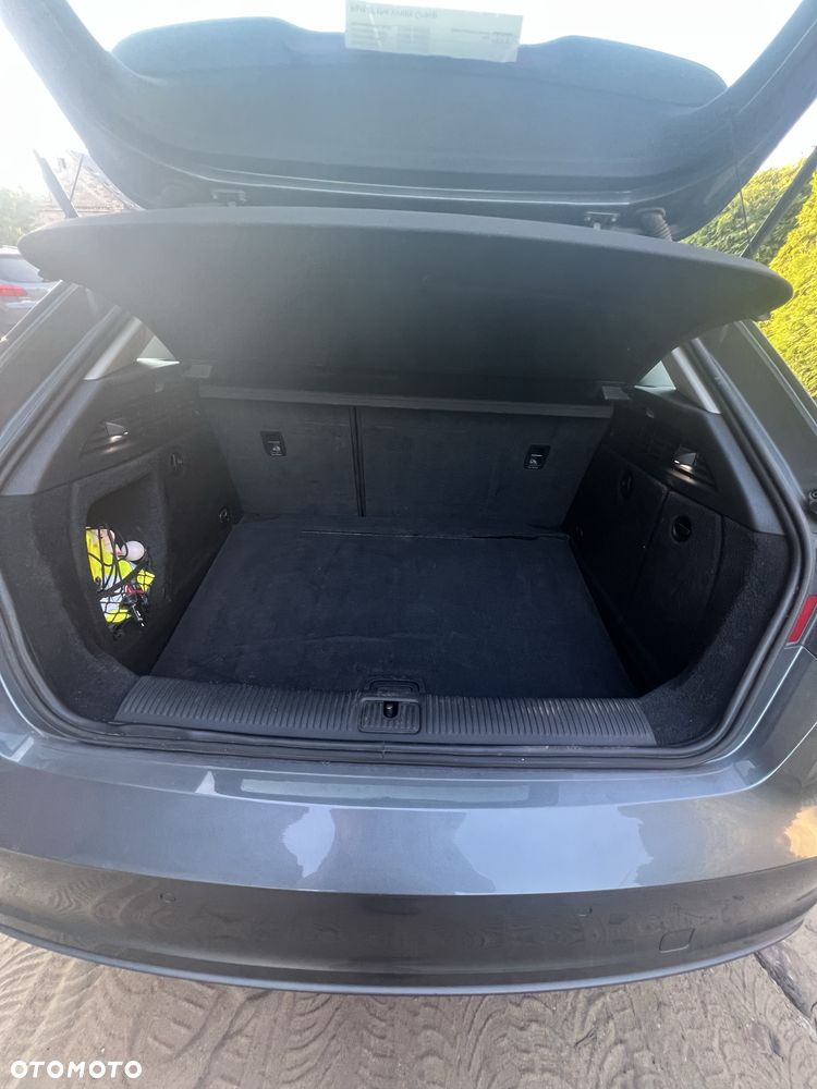Audi A3 Sportback - 8