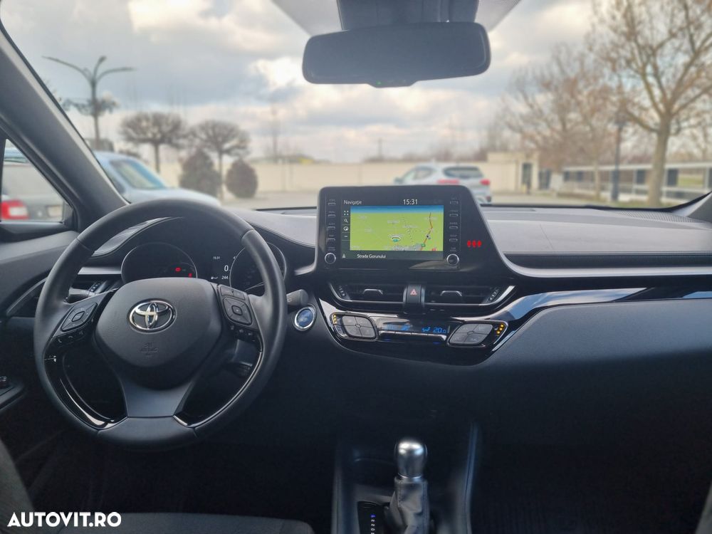 Toyota C-HR 1.8 HSD 122 CP 4x2 CVT Style - 13