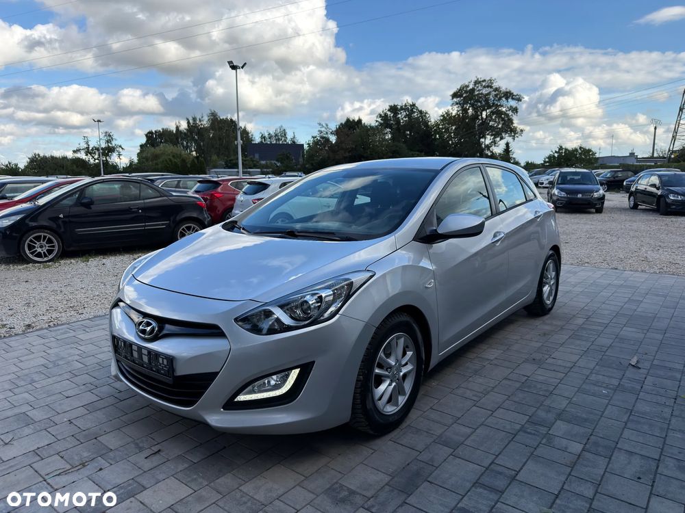 Hyundai i30 1.6 GDI Premium - 23