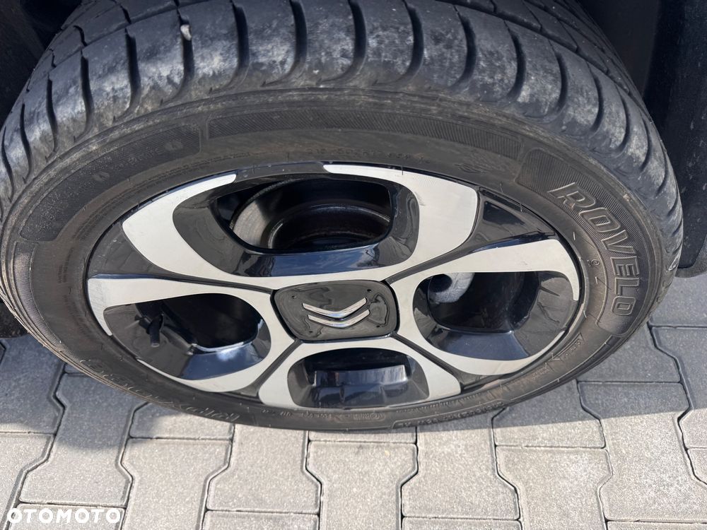Citroën C3 Aircross PureTech 110 Stop & Start OPF SHINE - 32