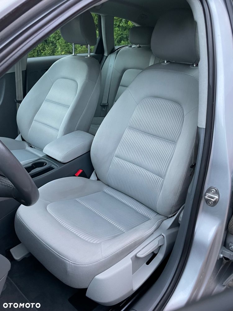 Audi A4 Avant 2.0 TDI 116g DPF Ambiente - 22