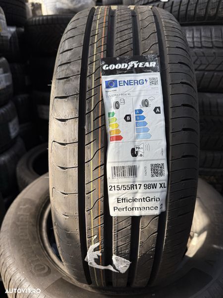 215/55/17 Goodyear 1piese - 4