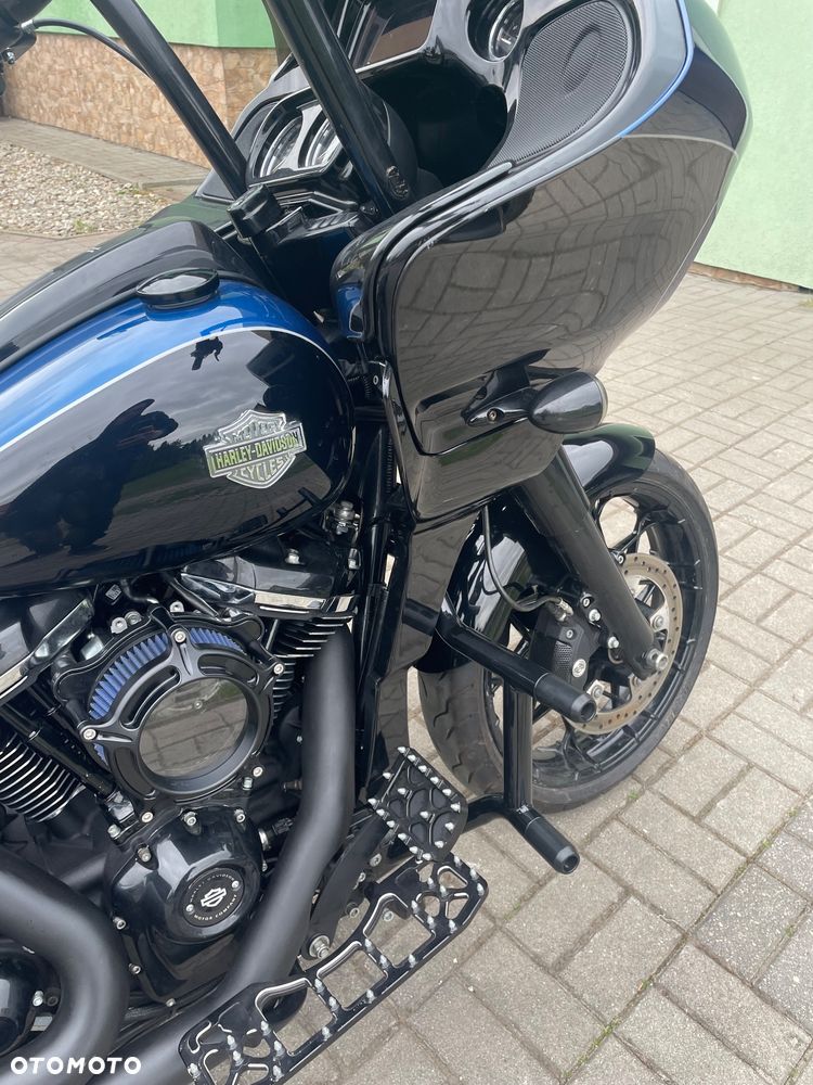 Harley-Davidson Touring Road Glide - 7