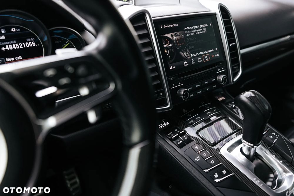 Porsche Cayenne E-Hybrid - 27