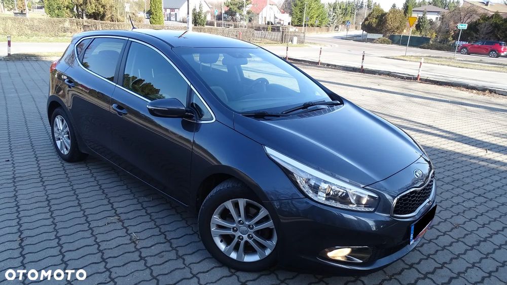 Kia Ceed 1.6 CRDi L - 2