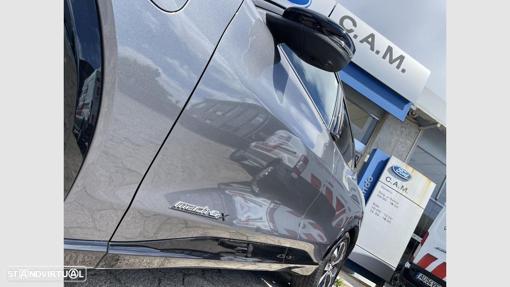 Ford Mustang Mach-E Alargada AWD - 11