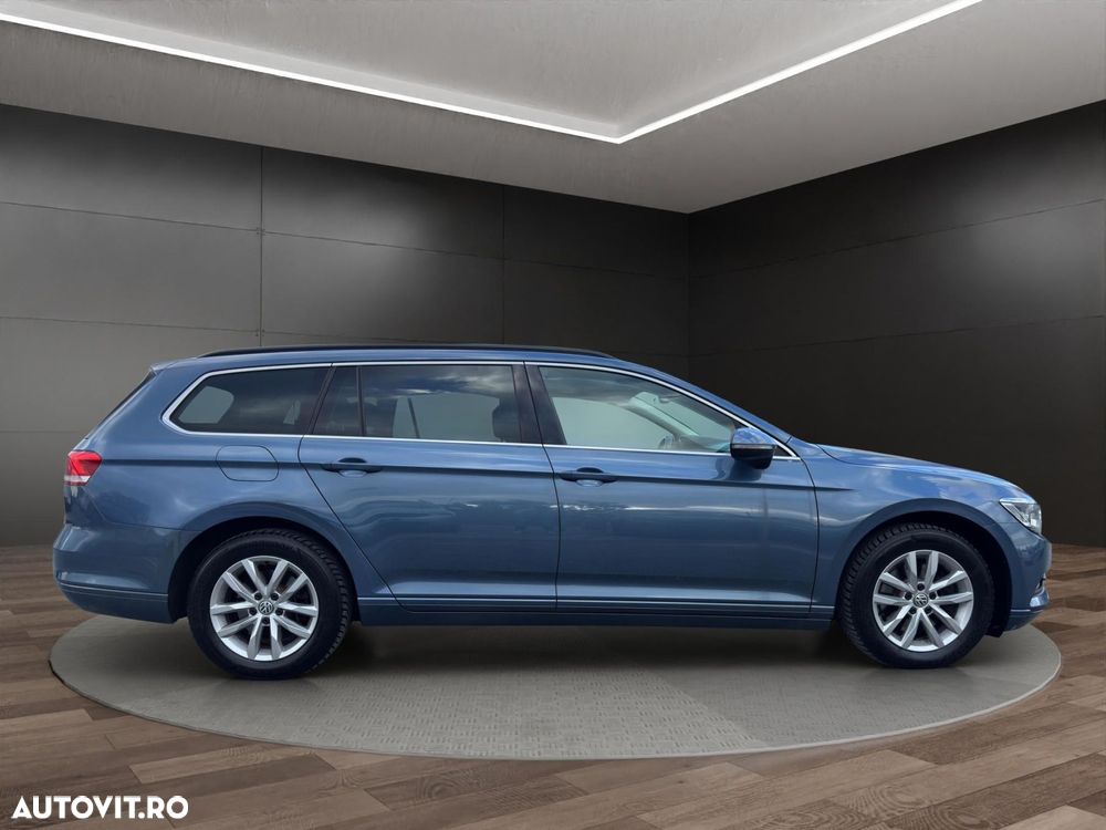 Volkswagen Passat - 16
