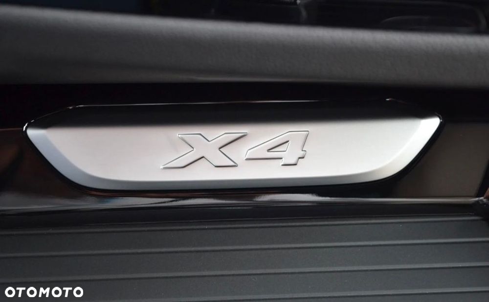 BMW X4 xDrive20d mHEV M Sport sport - 28