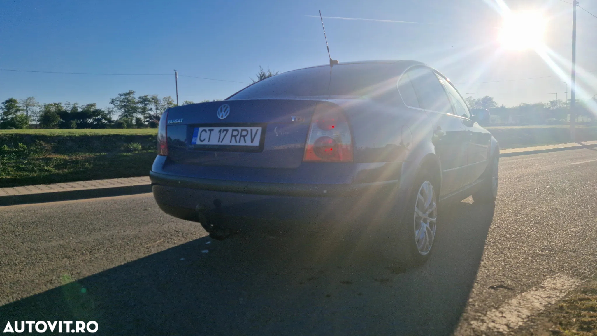 Volkswagen Passat - 3