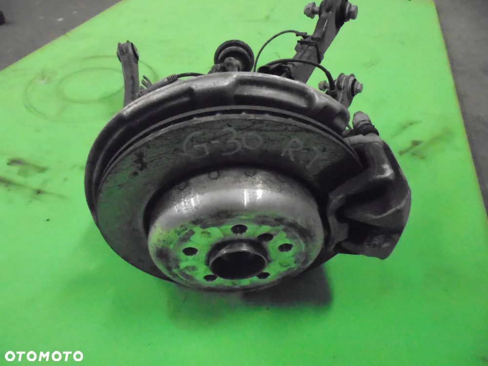 BMW 5 G30 G31 LIFT ZWROTNICA PRAWA TYLNA POLOS WAHACZE 2,0 DIESEL - 1