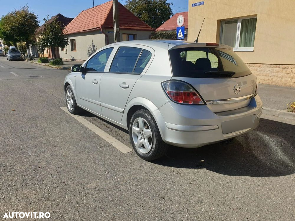 Opel Astra - 6
