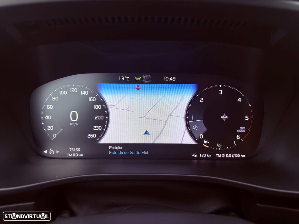 Volvo XC 40 2.0 D3 Momentum - 22