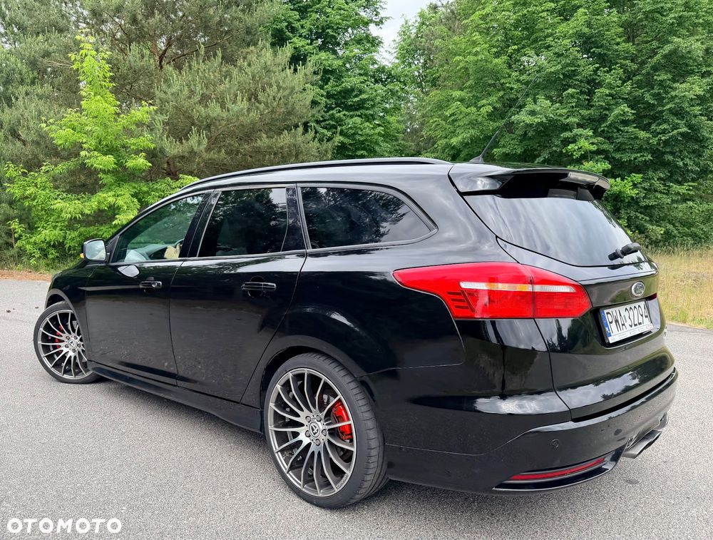 Ford Focus 2.0 EcoBoost ST-2 - 8