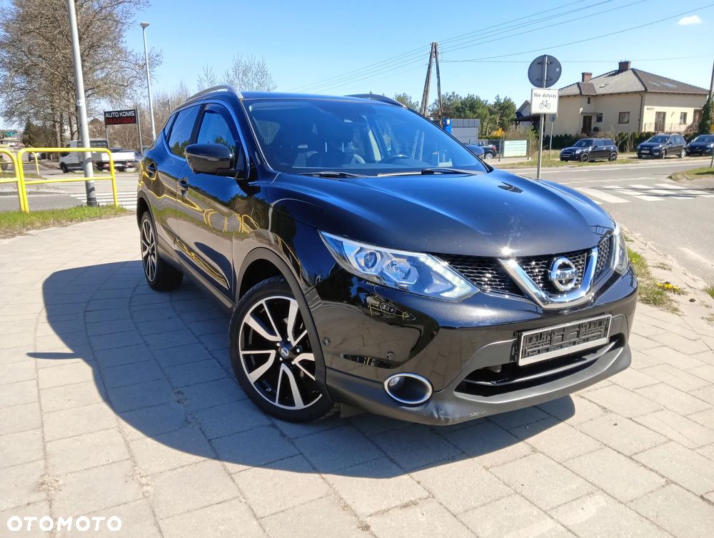 Nissan Qashqai 1.6 DCi ALL-MODE 4x4i ACENTA - 1