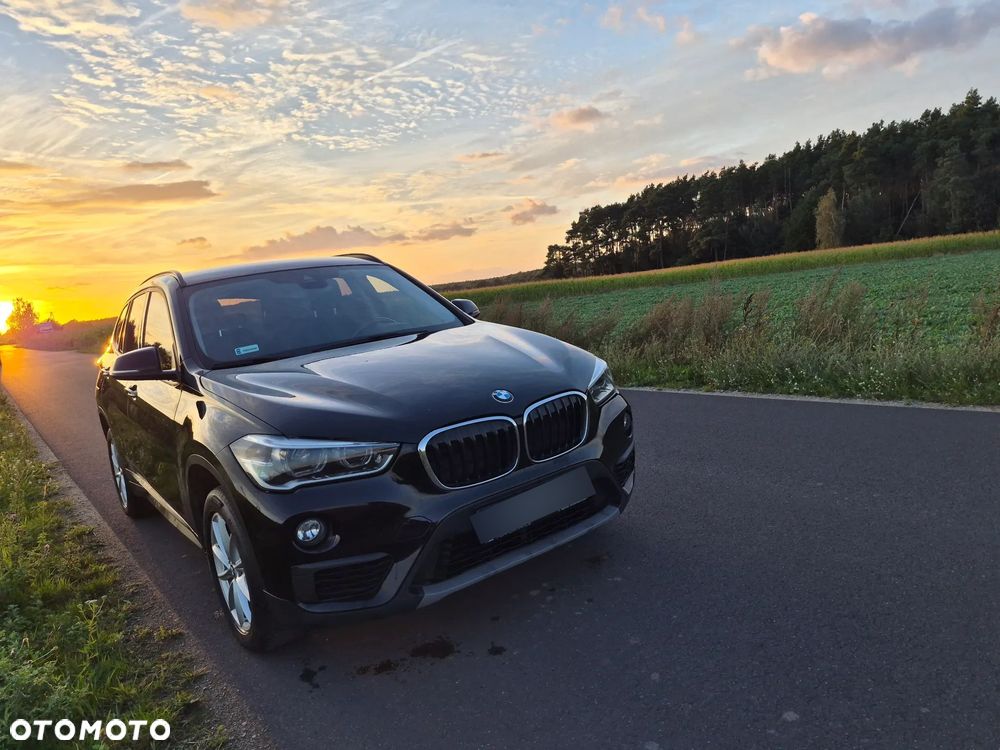 BMW X1 sDrive16d - 1