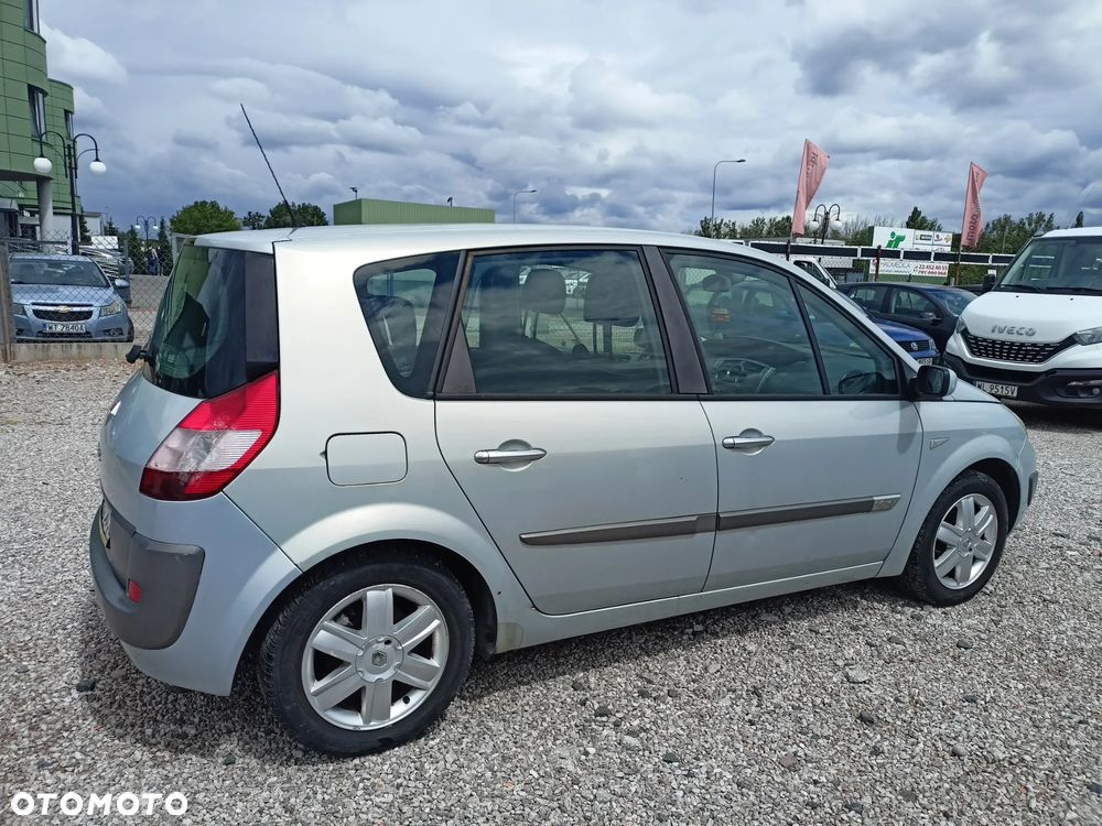 Renault Scenic - 4