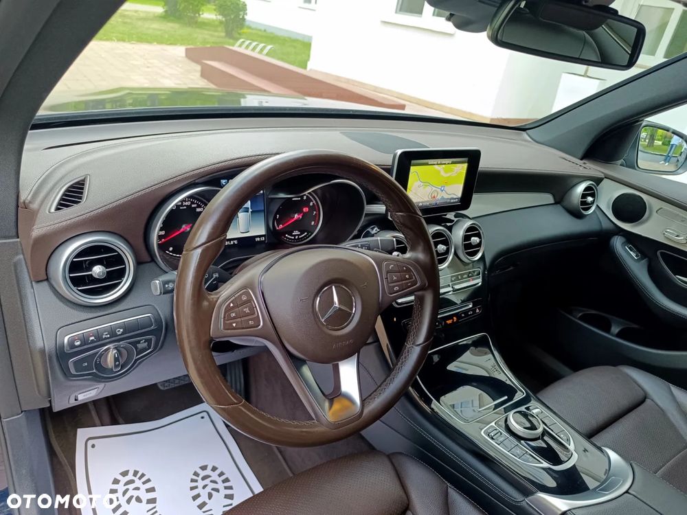 Mercedes-Benz GLC 350 e 4-Matic - 24