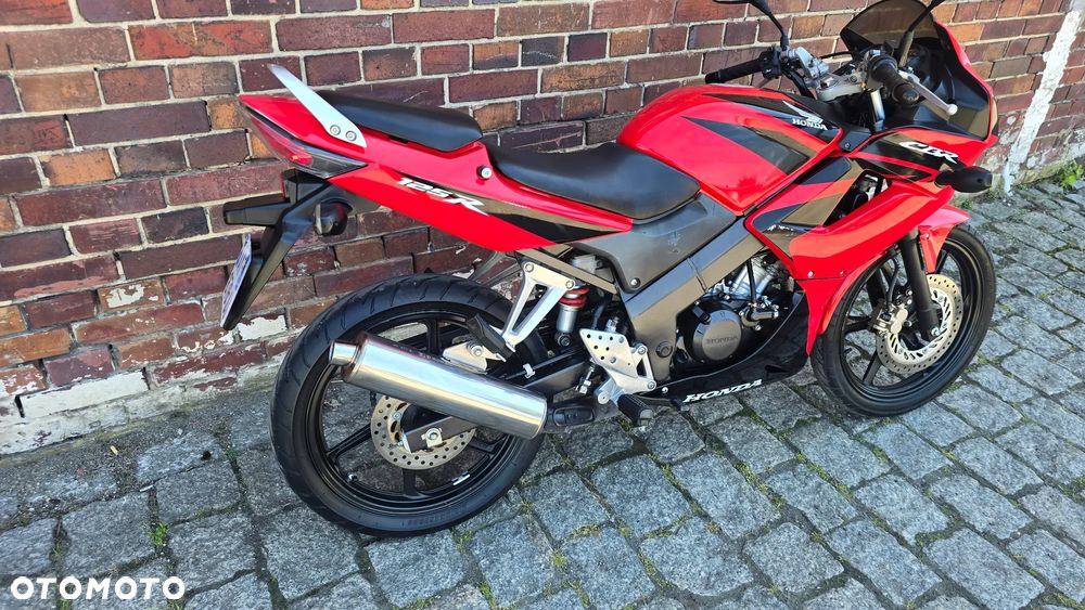 Honda CBR - 29