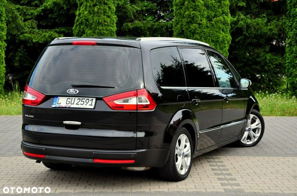 Ford Galaxy - 17