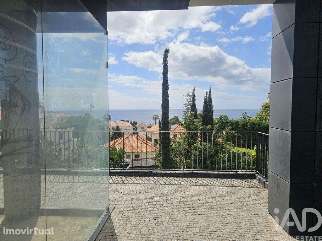 Loja / Estabelecimento Comercial em Funchal (Sé) de 200,00 m2 - Grande imagem: 4/11