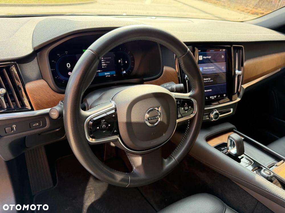 Volvo S90 - 38