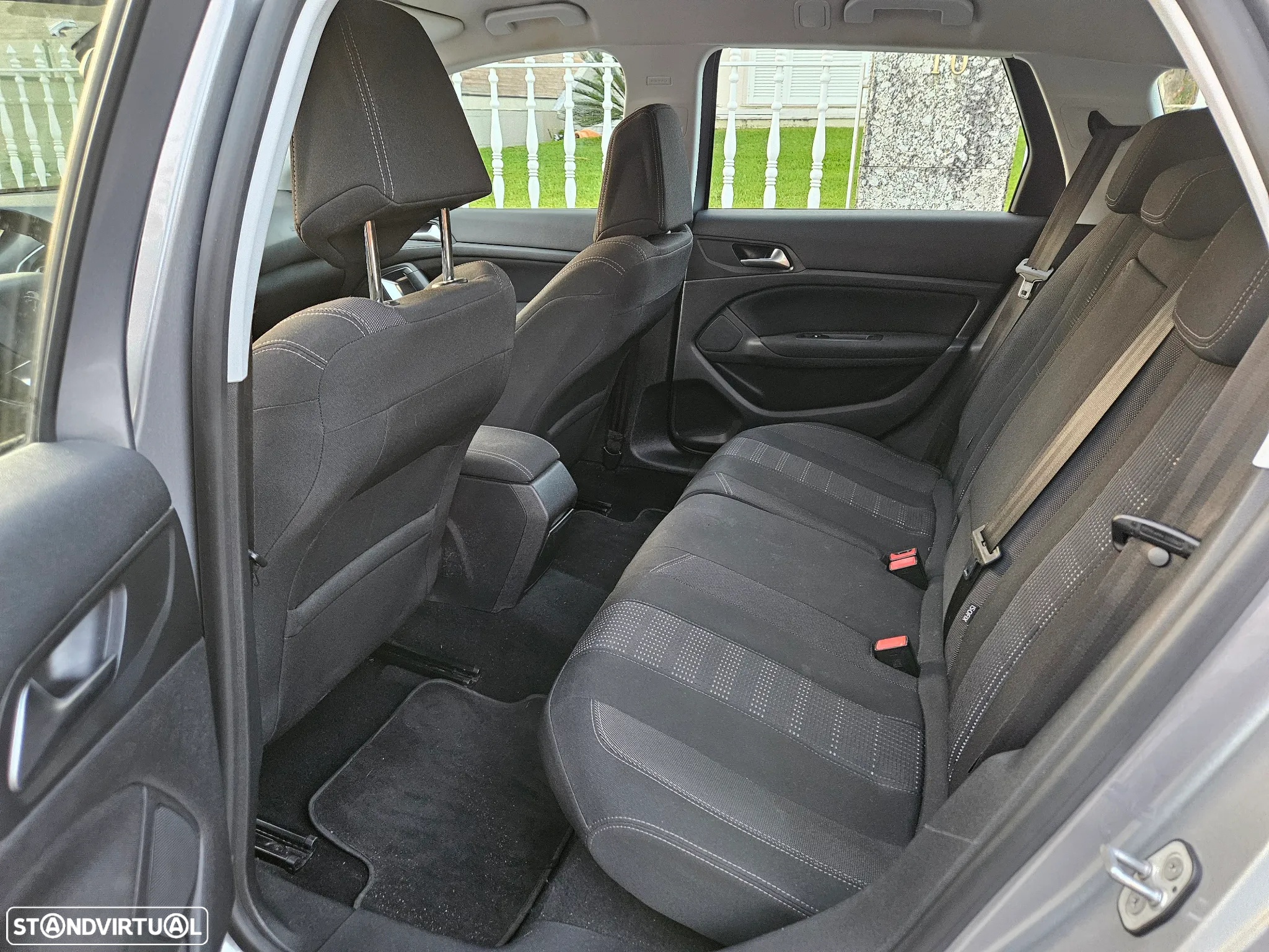 Peugeot 308 SW e-HDi 115 Stop & Start Active - 23